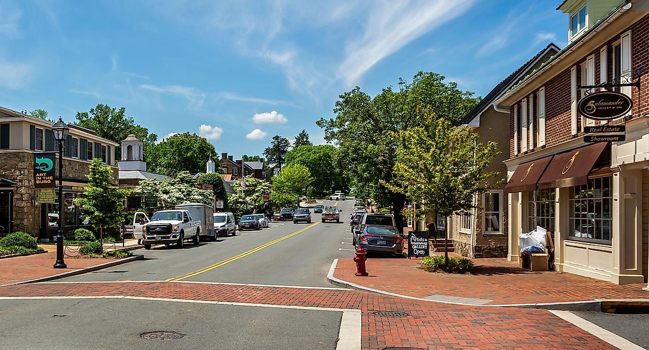 Central Street through Middleburg, Virginia. Image credit Nigel Jarvis via Shutterstock.com