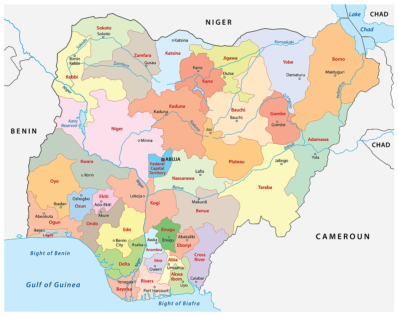 Mapa Político de Nigeria con 36 estados, sus capitales y el Territorio de la Capital Federal de Abuja.