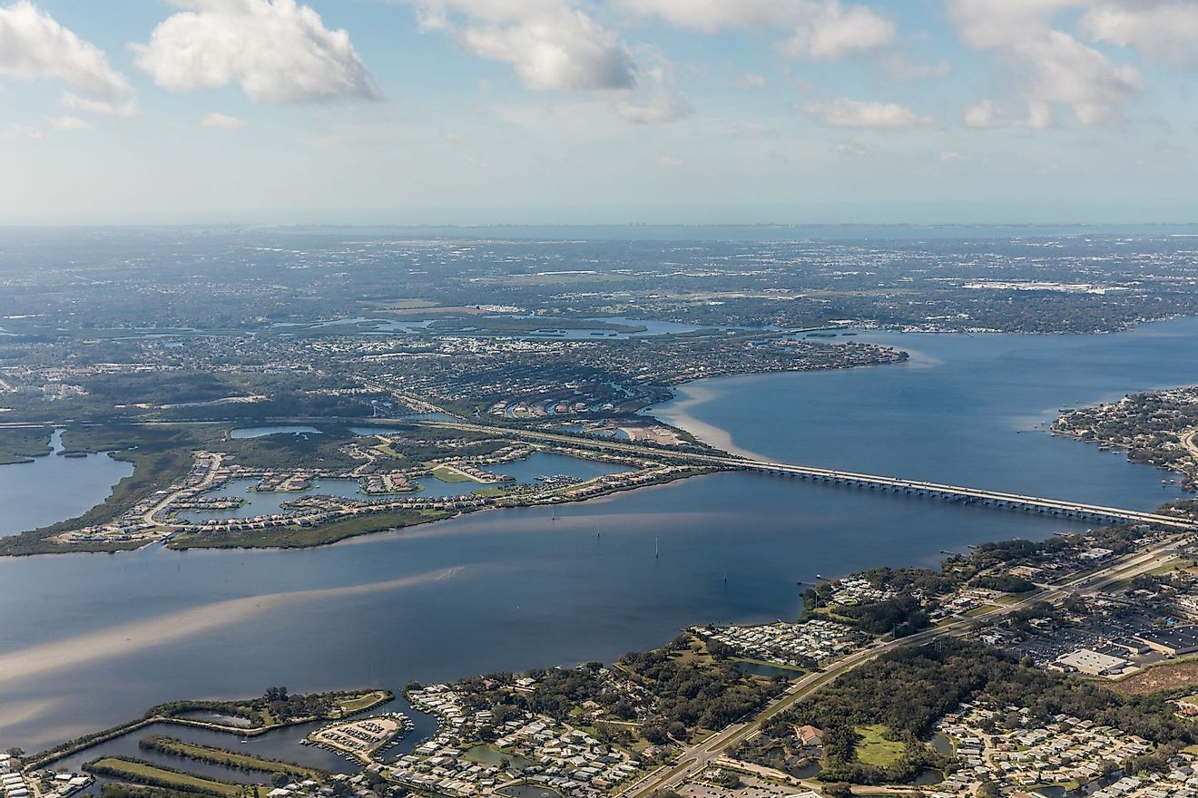 Aerial view of the city of Bradenton, Florida.