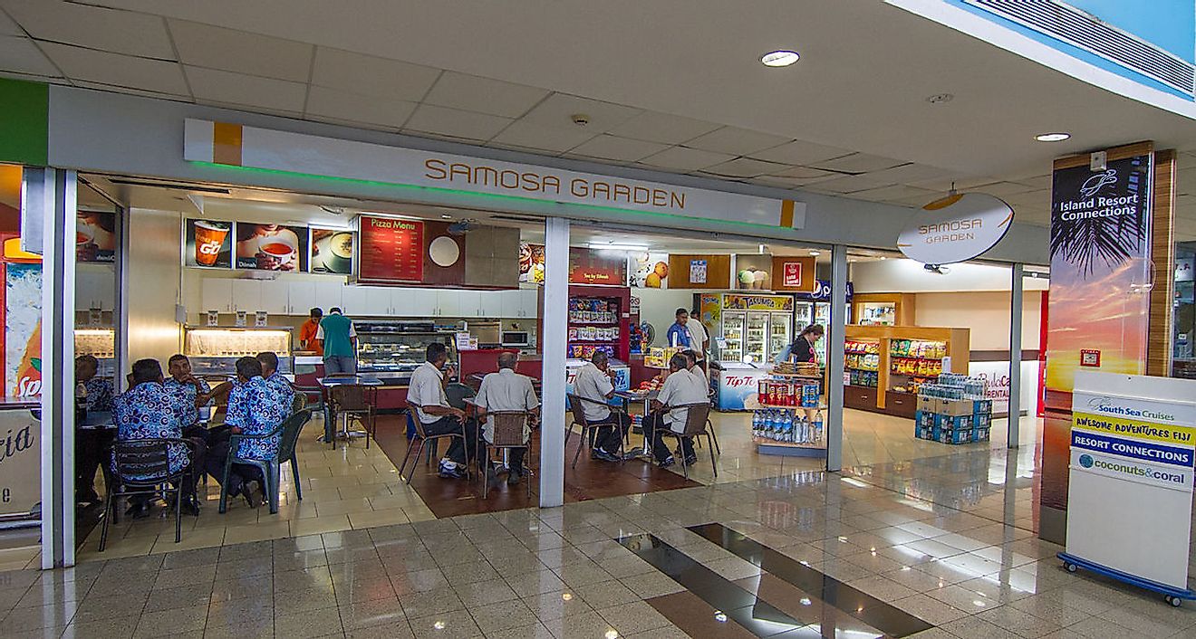 A samosa cafe at Nadi Airport, Fiji. Image credit: Maksym Kozlenko/Wikimedia.org