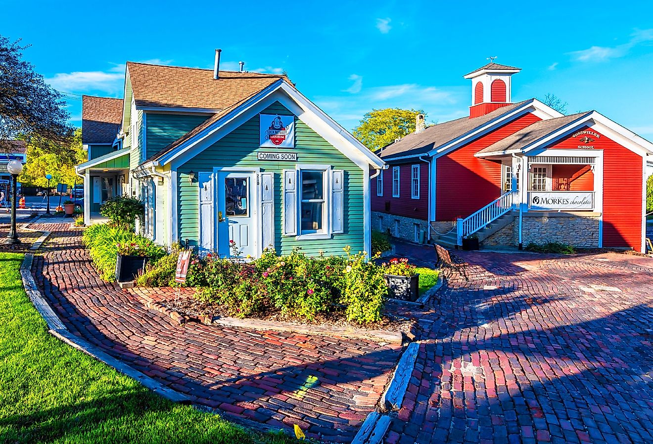 Historical downtown in Long Grove, Illinois. Image credit Nejdet Duzen via Shutterstock