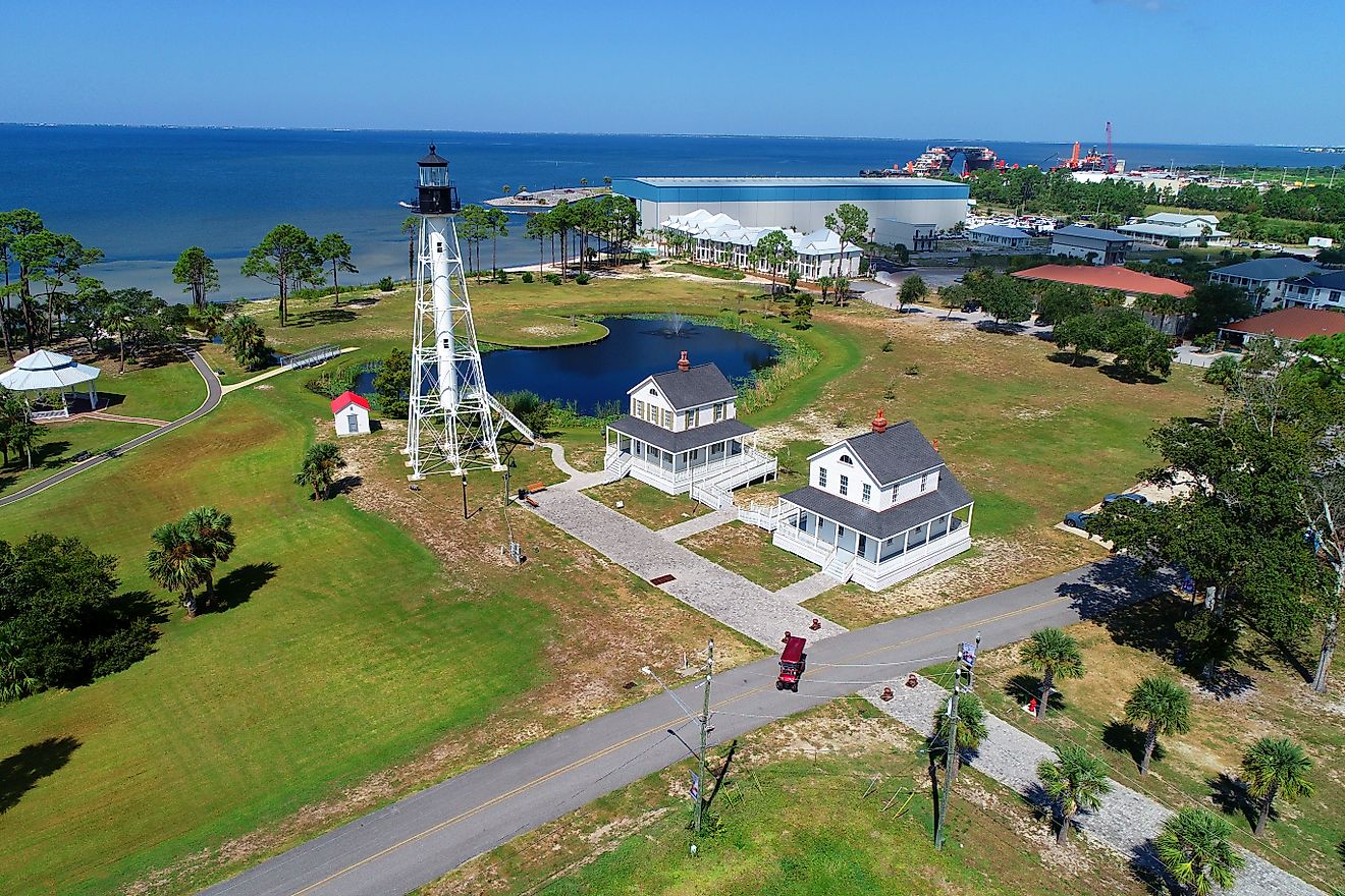 Cape San Blas Lighthouse in Port St. Joe, Florida. Image credit: Dennis MacDonald / Shutterstock.com.