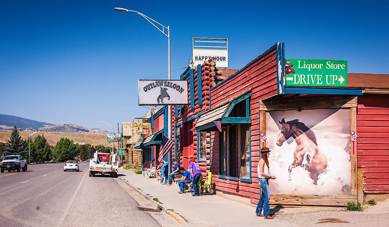 Downtown Dubois, Wyoming. Image credit Sandra Foyt via Shutterstock