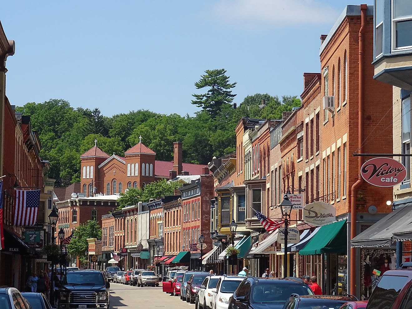 main street galena, illinois. By Julien.scavini - Own work, CC BY-SA 4.0, Wikipedia