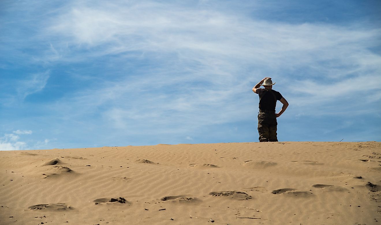 Desert is one of the last places in the world where you would want to lose your way. Image credit: IVSHIN Ilia/Shutterstock.com