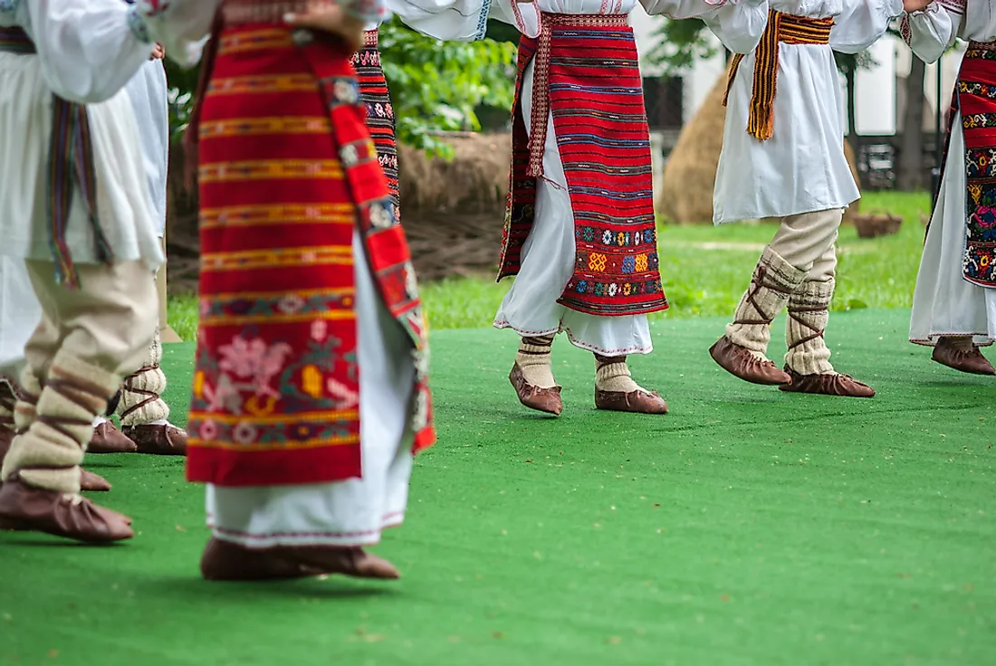 Traditional Romanian dancers. 