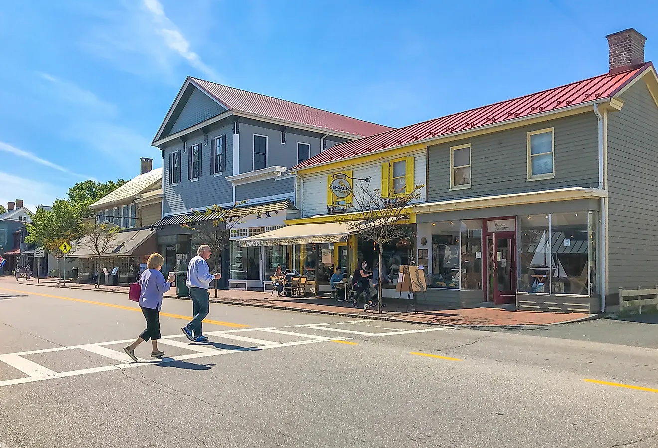 Historic downtown street in St. Michaels, Maryland. Image credit MeanderingMoments via Shutterstock