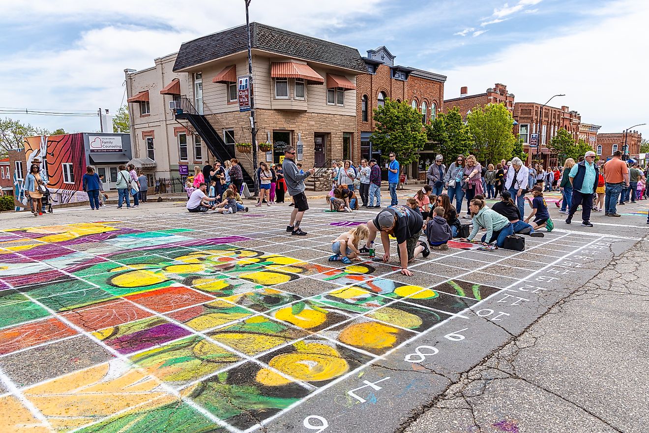 Chalk the Walk Event in Mount Vernon, Iowa. Image credit: Jessica Connery / Shutterstock.com.