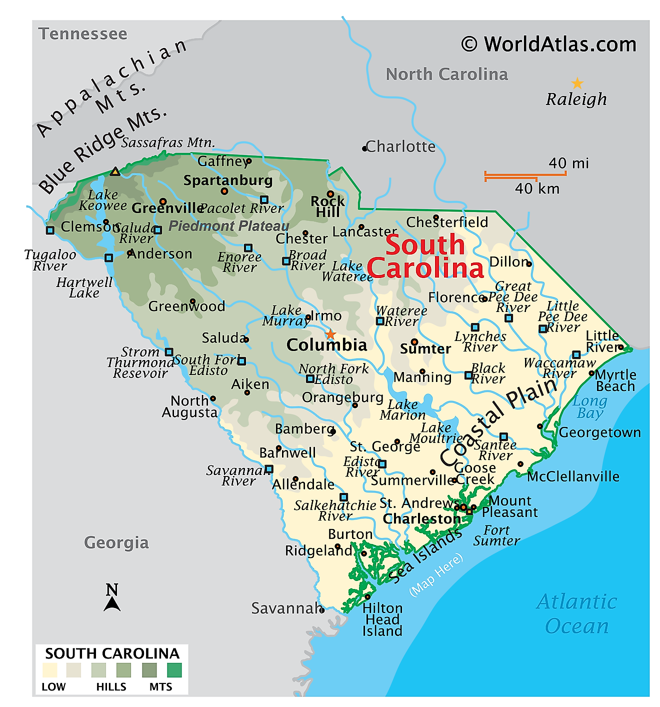 Mapa Físico de Carolina del Sur. Muestra las características físicas de Carolina del Sur, incluidas sus cadenas montañosas, ríos y lagos principales.