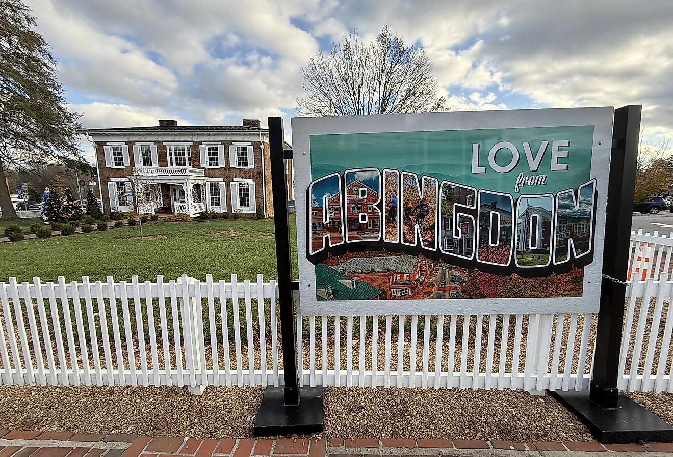 Visitor Center in the town of Abingdon, Virginia. Image credit OJUP via Shutterstock