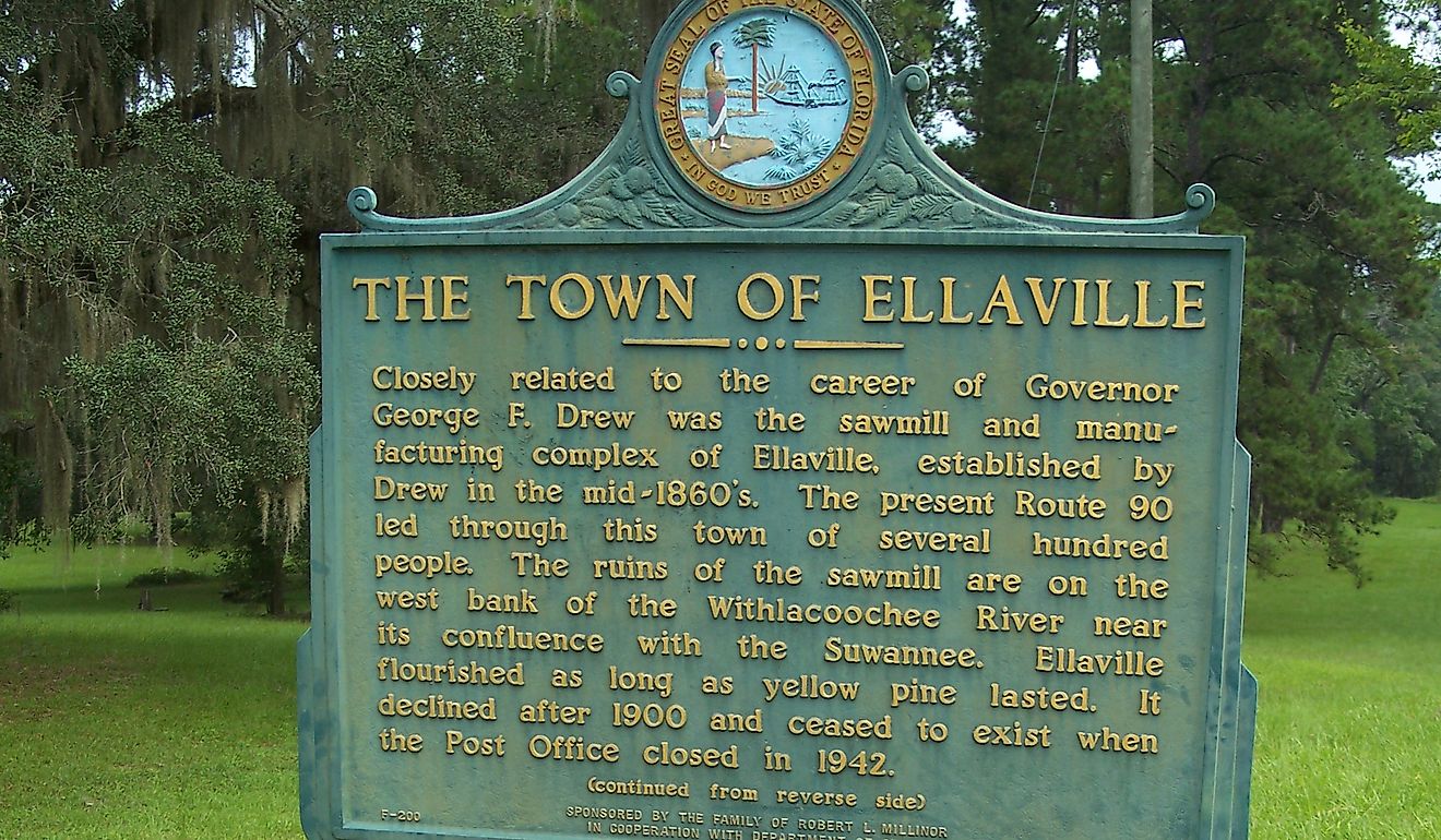 Historical marker. By Ebyabe - Own work, CC BY-SA 3.0, https://commons.wikimedia.org/w/index.php?curid=11404075