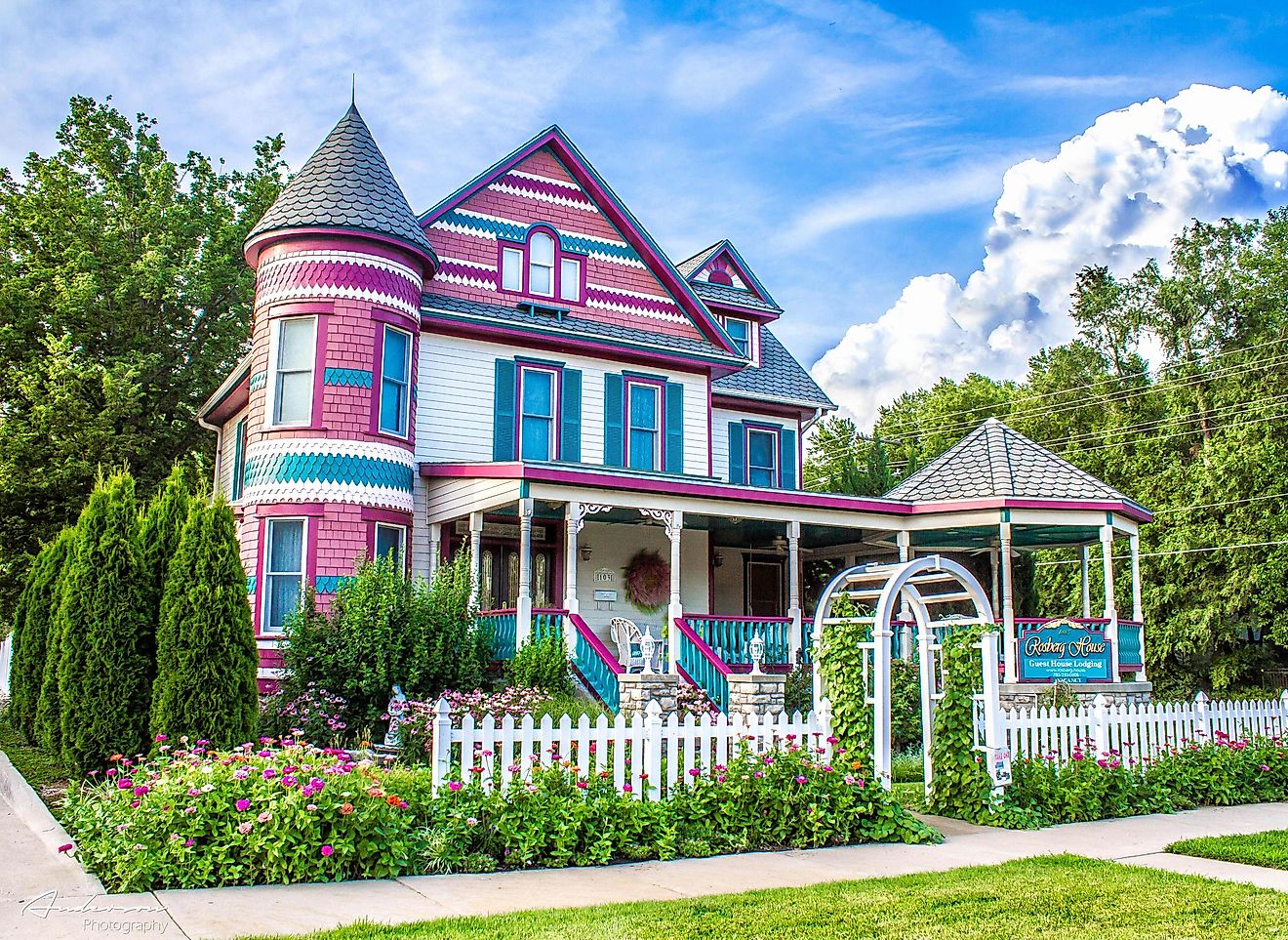 Rosberg House Bed & Breakfast in Lindsborg, Kansas. By Lindsborg CVB, CC BY-SA 4.0, https://commons.wikimedia.org/w/index.php?curid=125581562