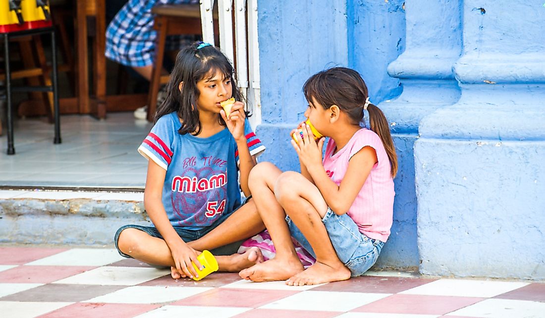 Young Nicaraguan girls eating ice cream. Editorial credit: Anton_Ivanov / Shutterstock.com