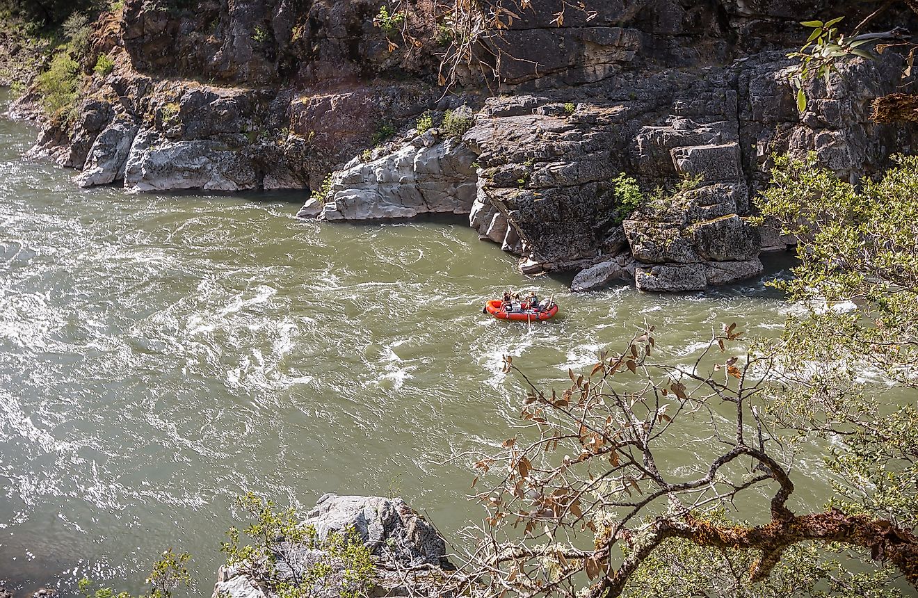 Rogue River Rafting. Image credit: Flickr.com