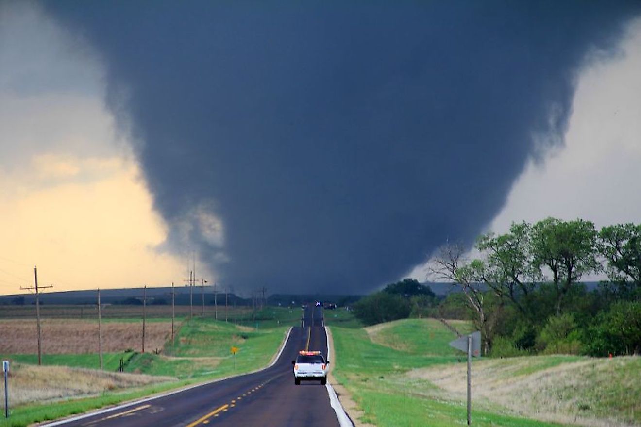 One of several violent tornadoes that touched down across Kansas on April 14, 2012. This particular tornado was located 5 miles west of Marquette, Kansas and was rated EF4. Image credit: Will Campbell/Public domain