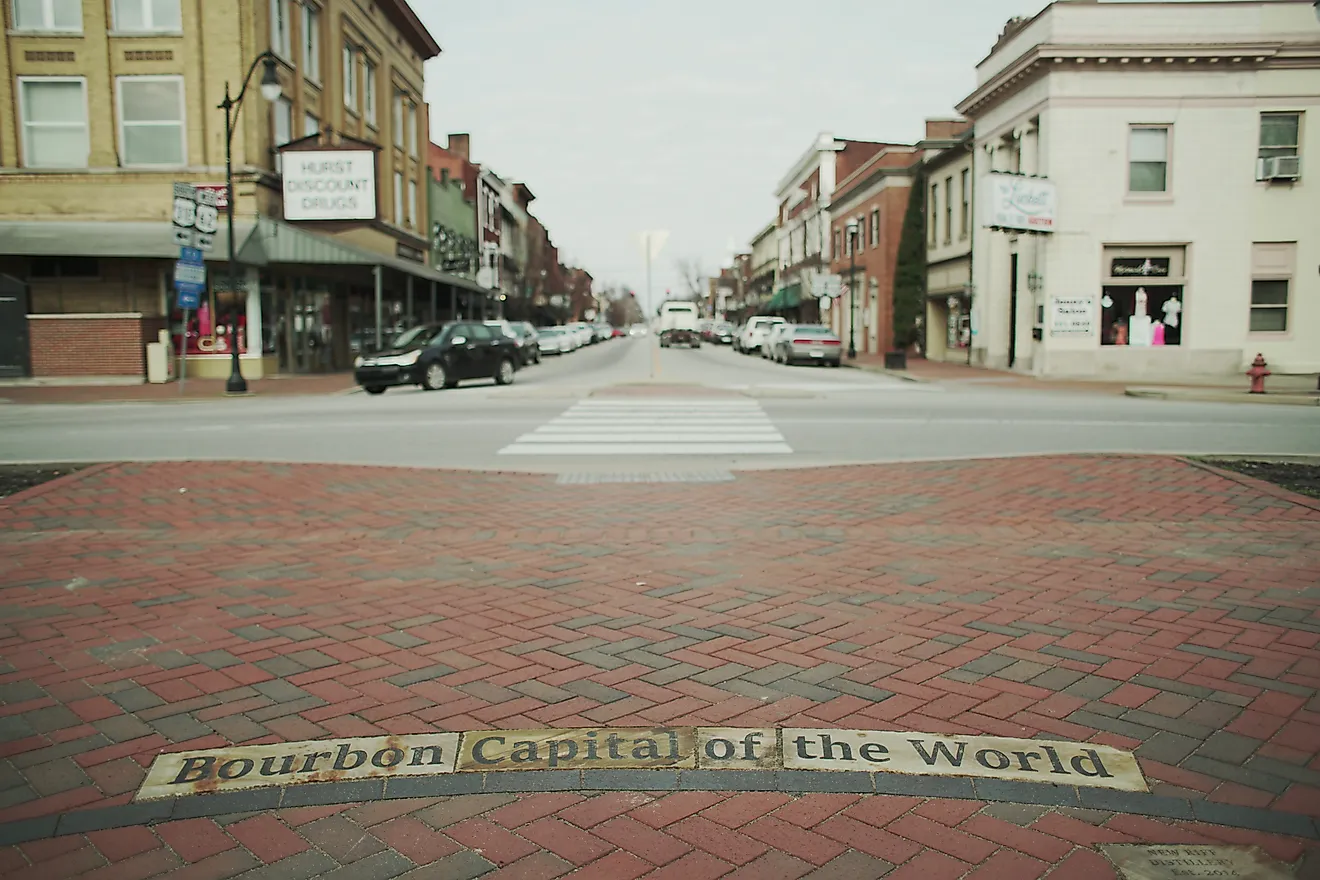 Bardstown, KY: Bourbon capital of the world sign and downtown