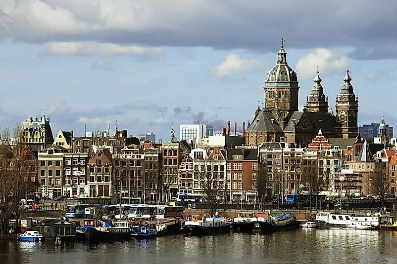 Cathedrals and other historic buildings along the Amsterdam waterfront.