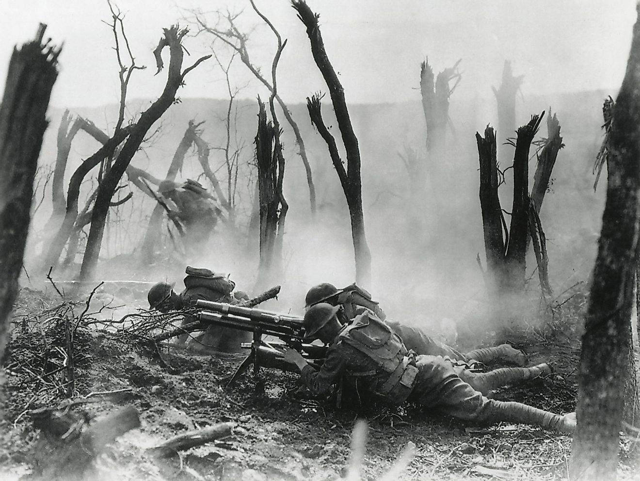 World War 1. American gun crew from the 23rd Infantry, firing a French 37mm cannon in World War I action in Belleau Wood. June 3, 1918. Image source: Everett Collection/Shutterstock.com