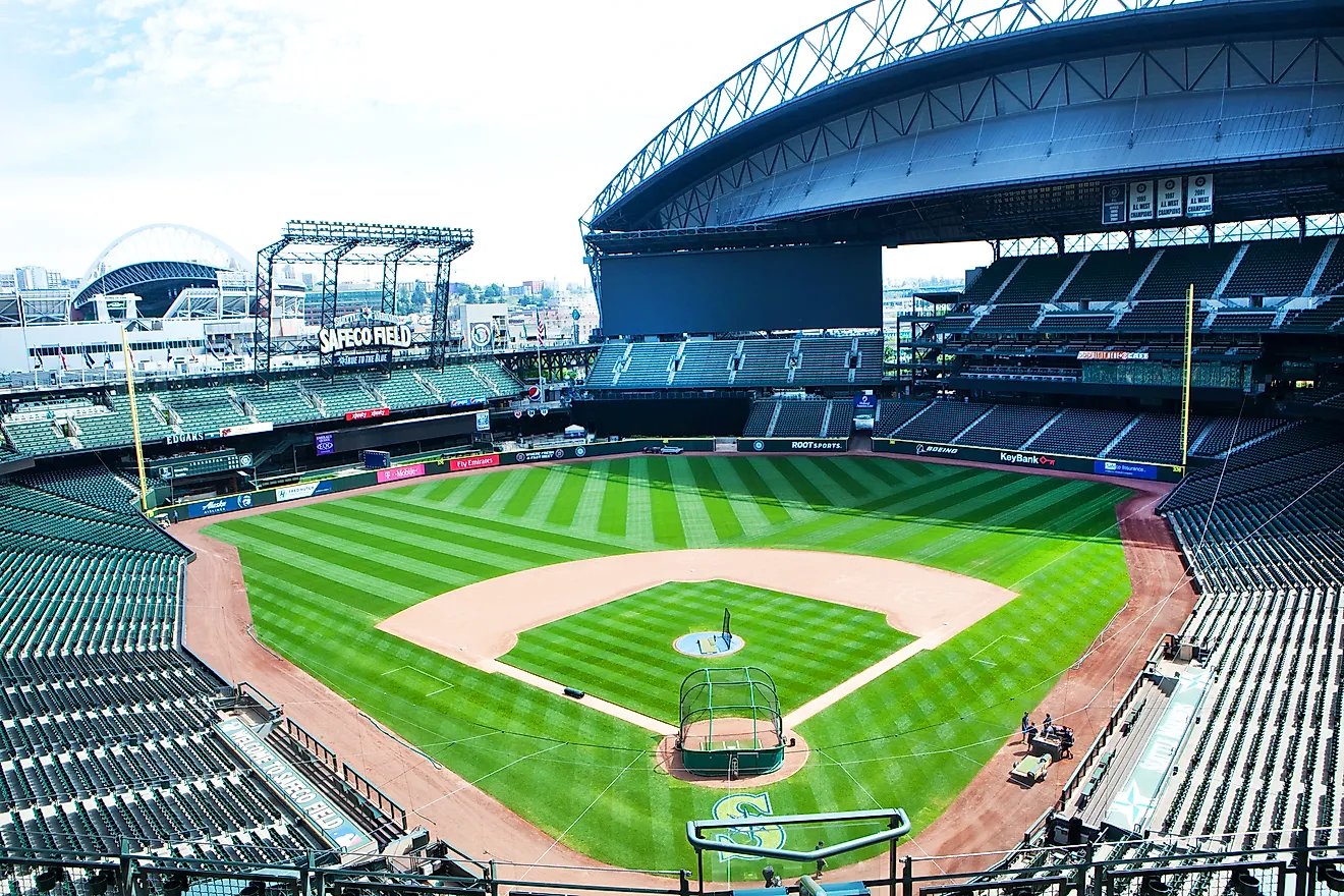 T-Mobile Park in Seattle, Washington is the 3rd largest stadium in the MLB. Editorial credit: MNAphotography / Shutterstock.com