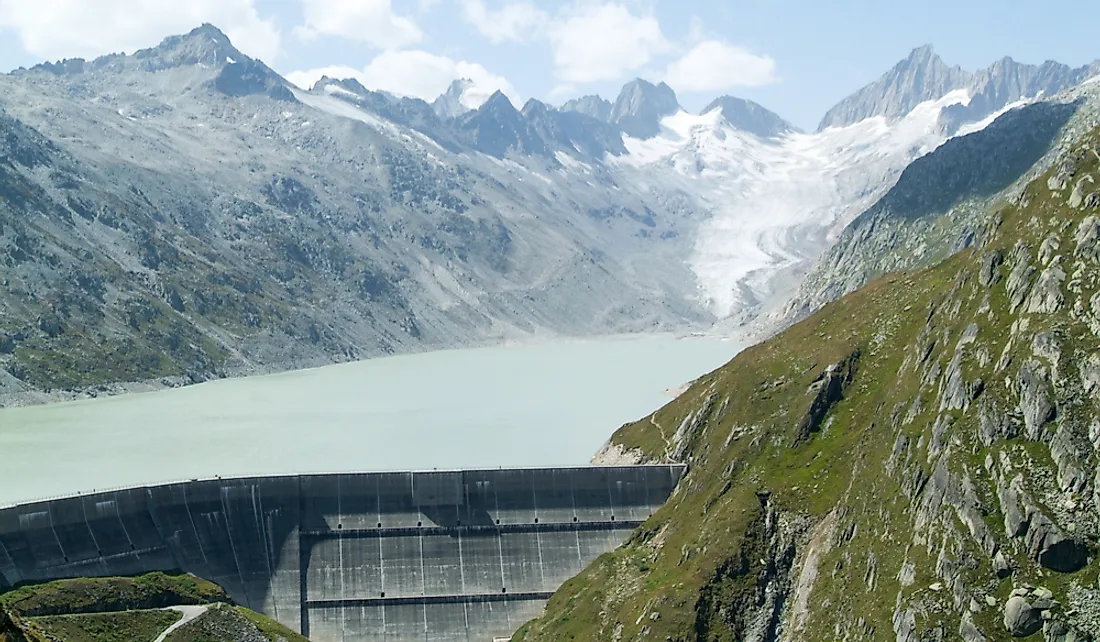 The Lake Grimsel dam and Oberaargletscher glacier in Berne, Switzerland.