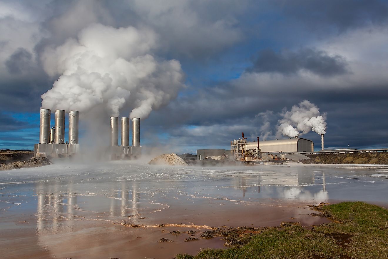 Geothermal power plant located at Reykjanes peninsula in Iceland. Image credit: Johann Ragnarsson/Shutterstock.com