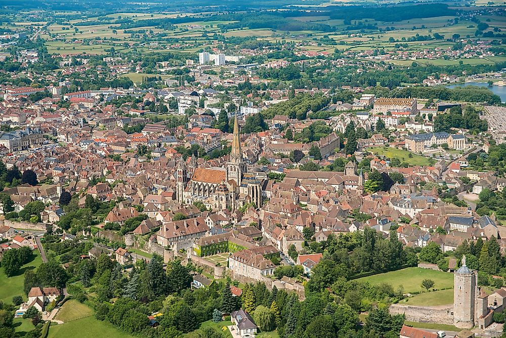 france tourist towns