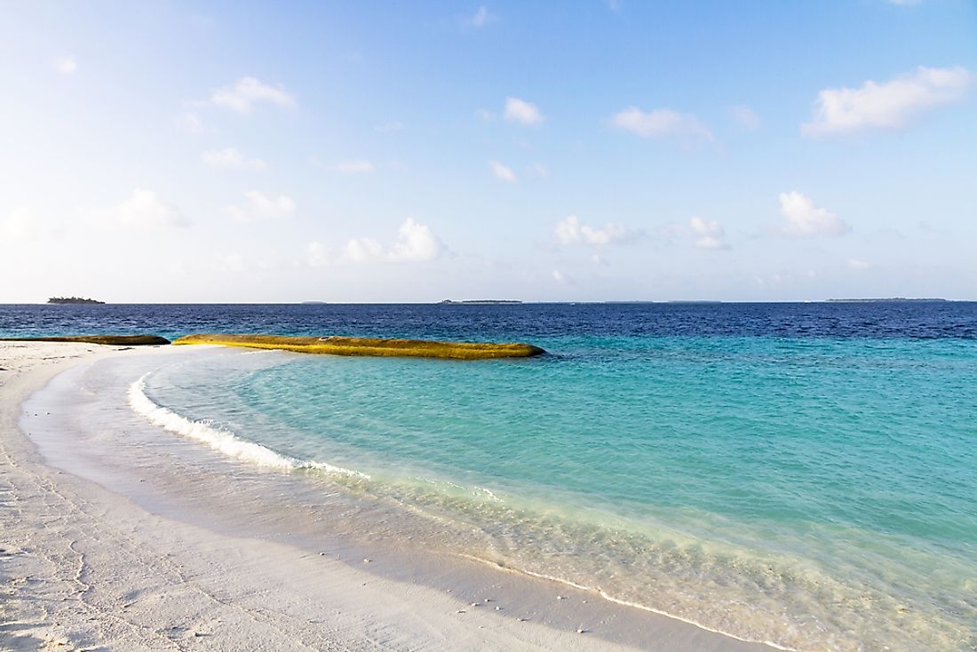 Eco sandbags are being used in the Maldives as a way to fight rising sea levels. 