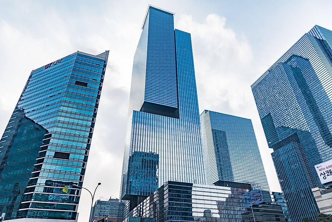 The headquarters of Samsung in Seoul, South Korea.  Editorial credit: DiegoMariottini / Shutterstock.com. 