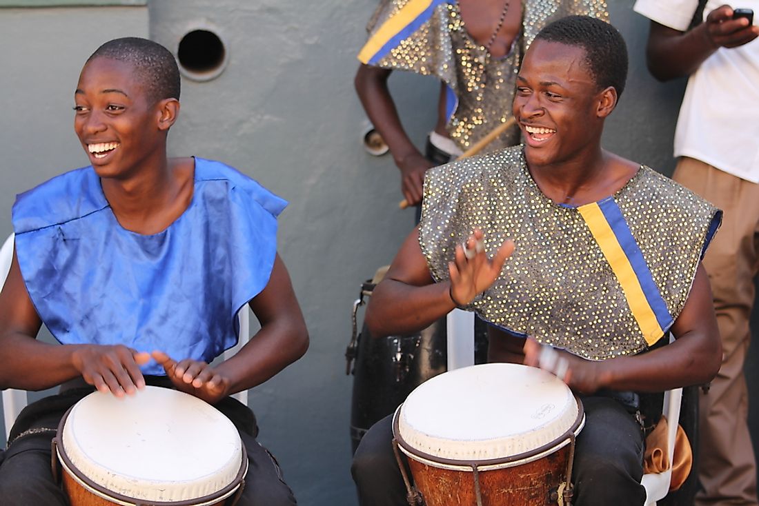 Street performers in Jamaica. Editorial credit: Ozphotoguy / Shutterstock.com. 