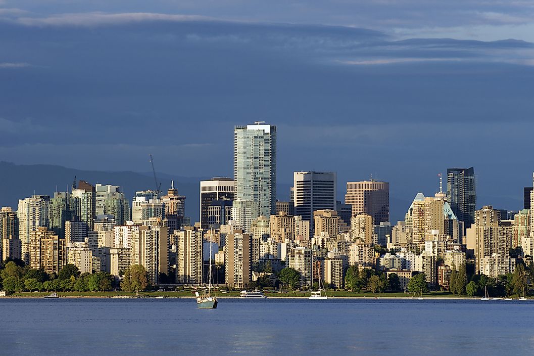 The skyline of Vancouver features numerous tall buildings.