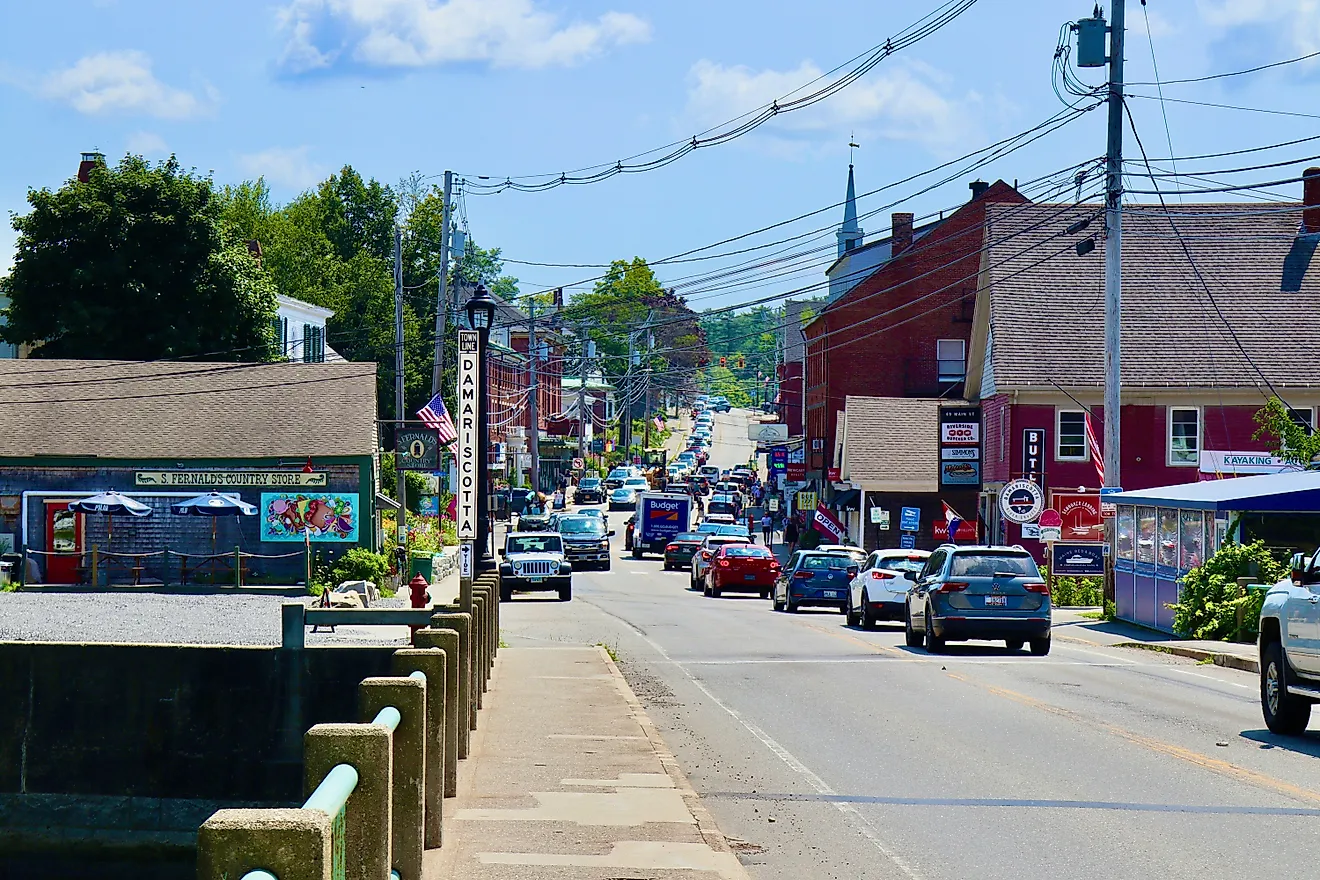 Downtown scene in Damariscotta, Maine. Image credit Pictures by Gerald via Shutterstock