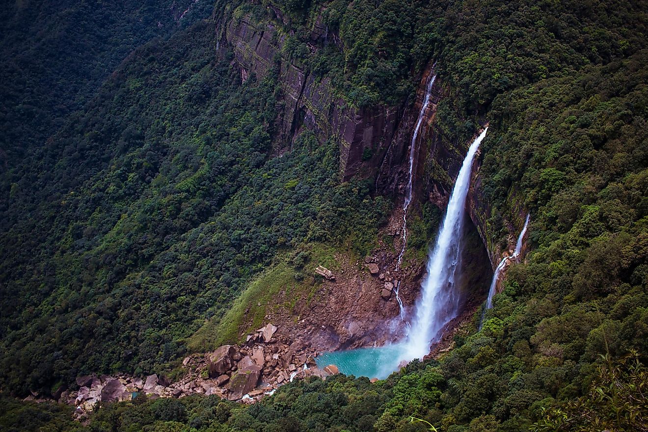 Nohkalikai Falls (Tallest Plunge Waterfall in India) in Cherrapunji, Meghalaya.