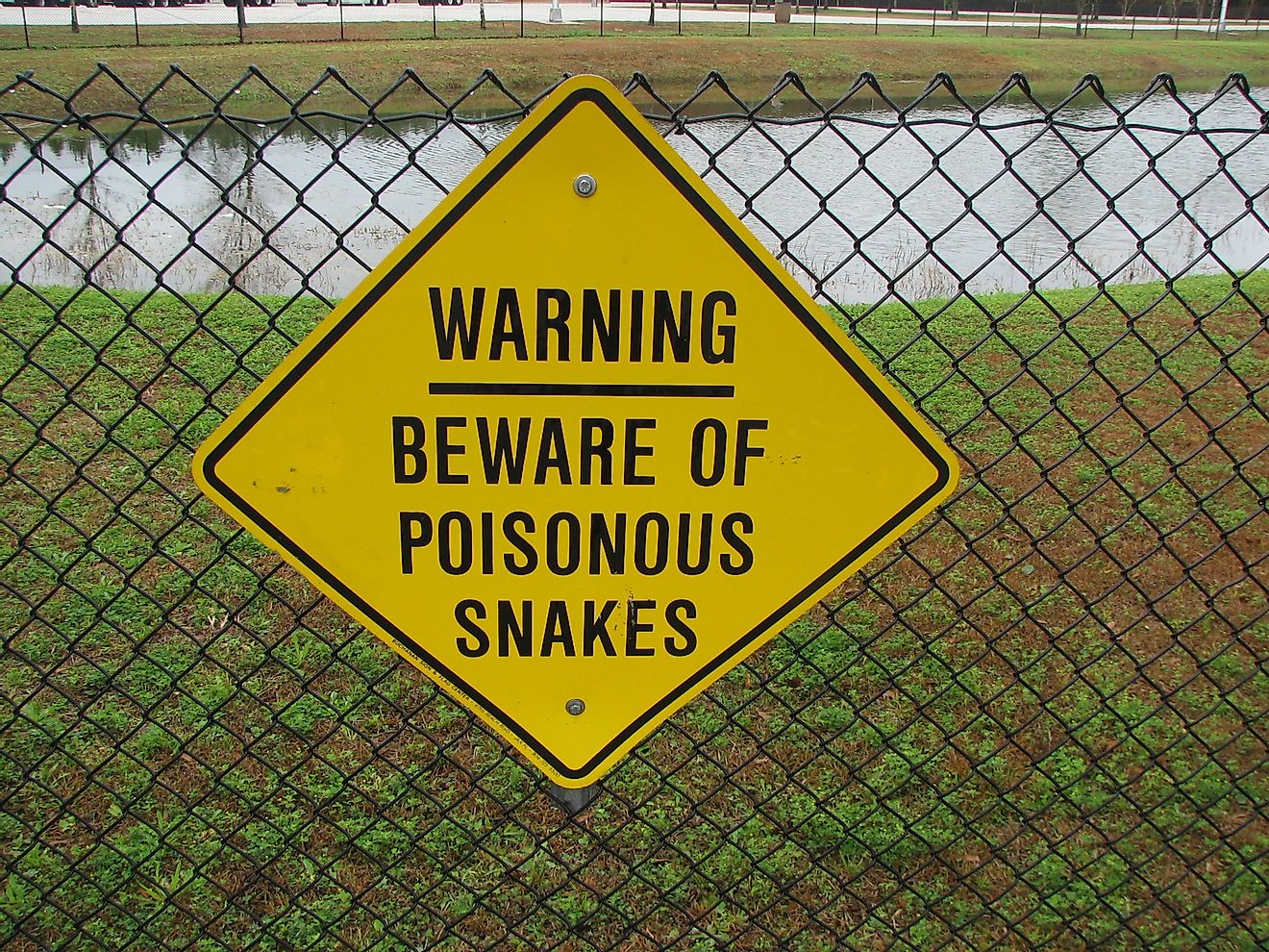 Warning sign by JamieS93, CC BY-SA 3.0 <https://creativecommons.org/licenses/by-sa/3.0. via Wikimedia Commons