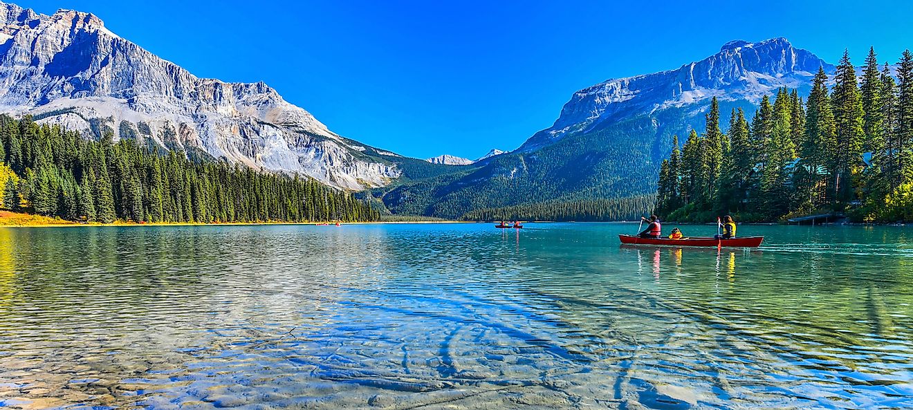 Emerald Lake,Yoho National Park in Canada. Image credit: I viewfinder/Shutterstock.com