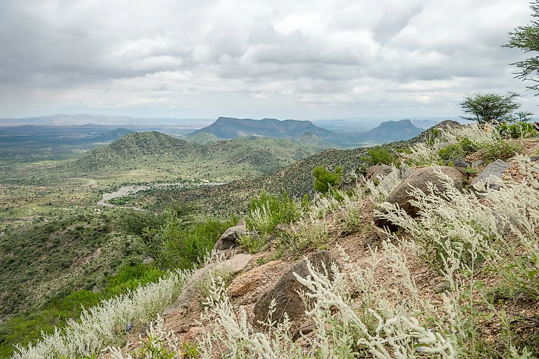 The rolling hills of Hargeisa. 