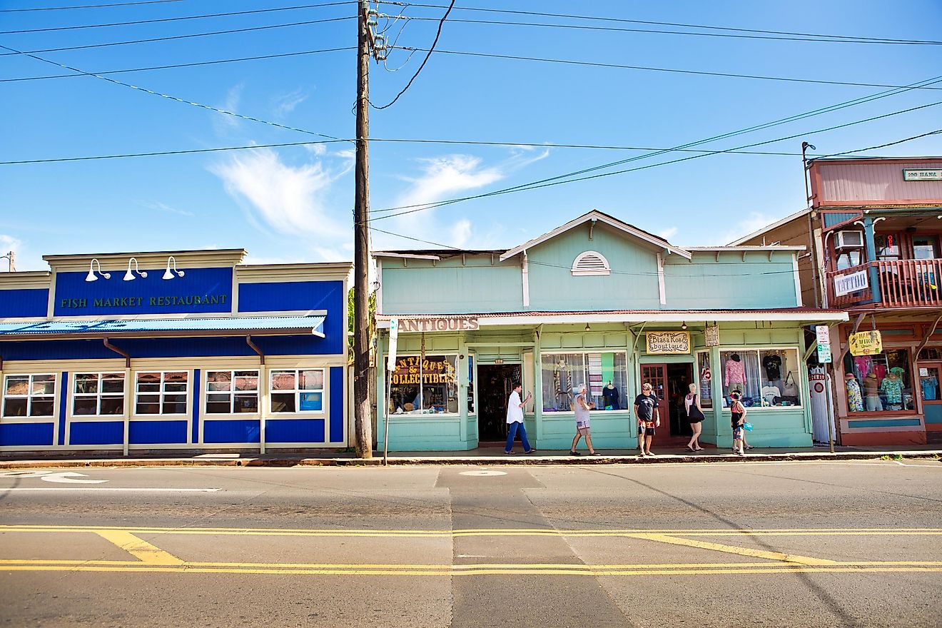 downtown paia in hawaii