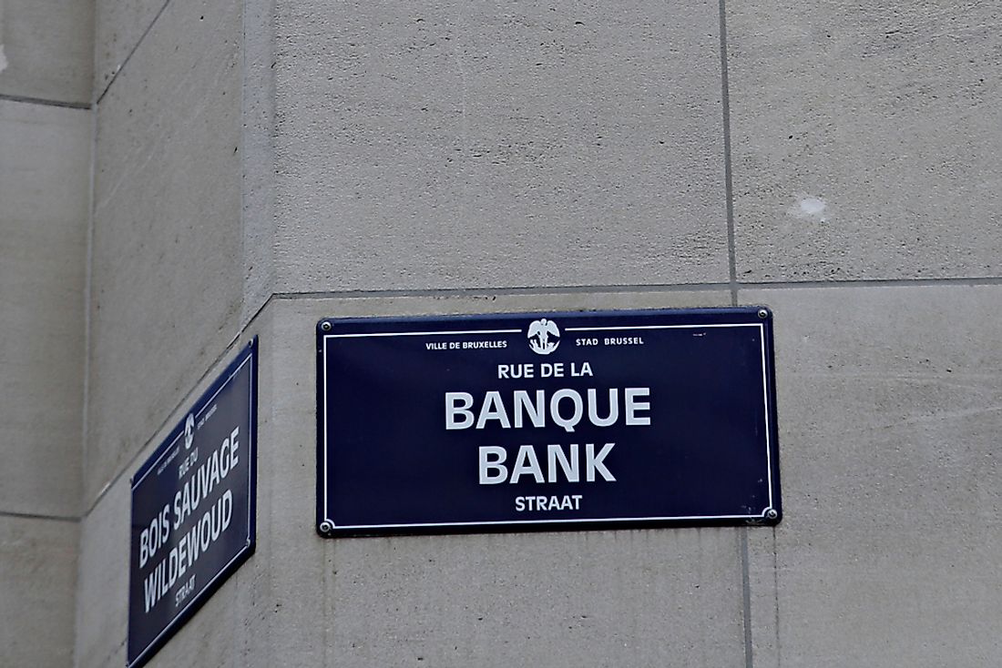 A bilingual sign in Brussels. Editorial credit: Alexandros Michailidis / Shutterstock.com. 