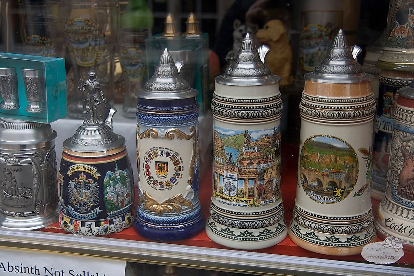 Decorated German Beer Steins. Image credit: Maksym Kozlenko/Wikimedia.org