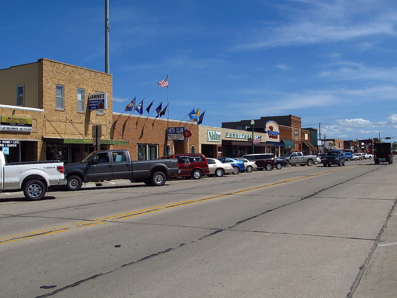 Downtown Valentine, Nebraska. Image credit Jasperdo via Flickr.com.