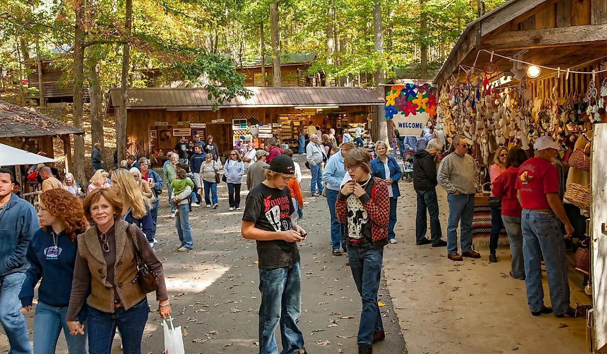 People enjoying the Georgia Mountain Fair in Hiawassee, Georgia in summer. Editorial credit: Bob Pool via Shutterstock.
