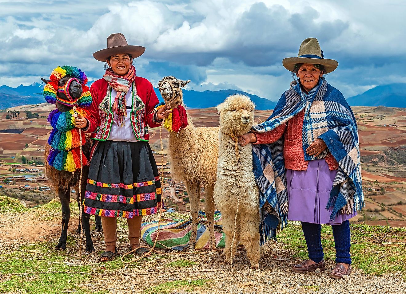Quechua women with their llamas in Cusco, Peru. Image credit: SL-Photography/Shutterstock