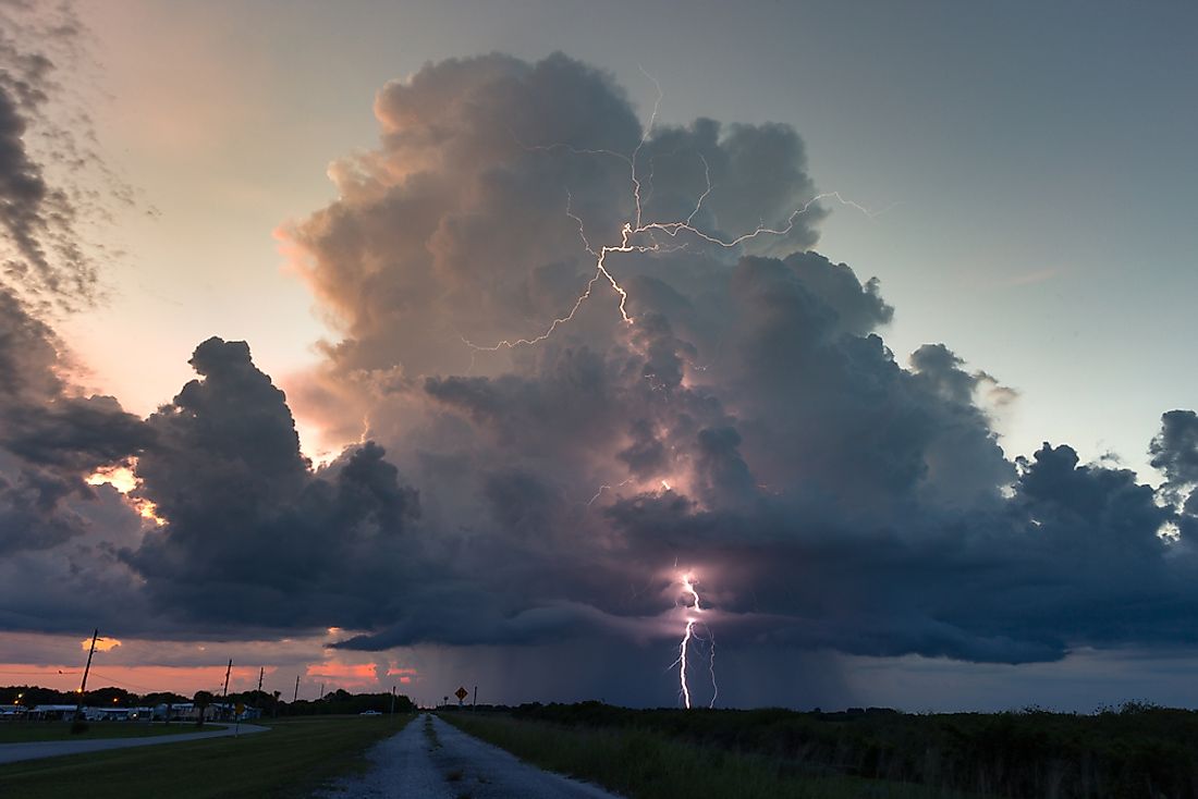 Florida an average of 1.45 million lightning strikes each year.
