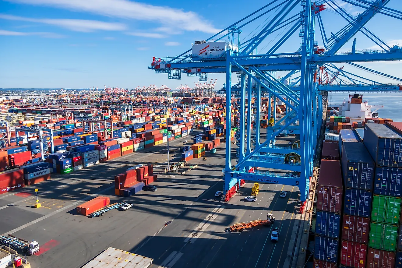 The terminal in Elizabeth, NJ, is APM Terminals’ largest terminal on the east coast of North America.
