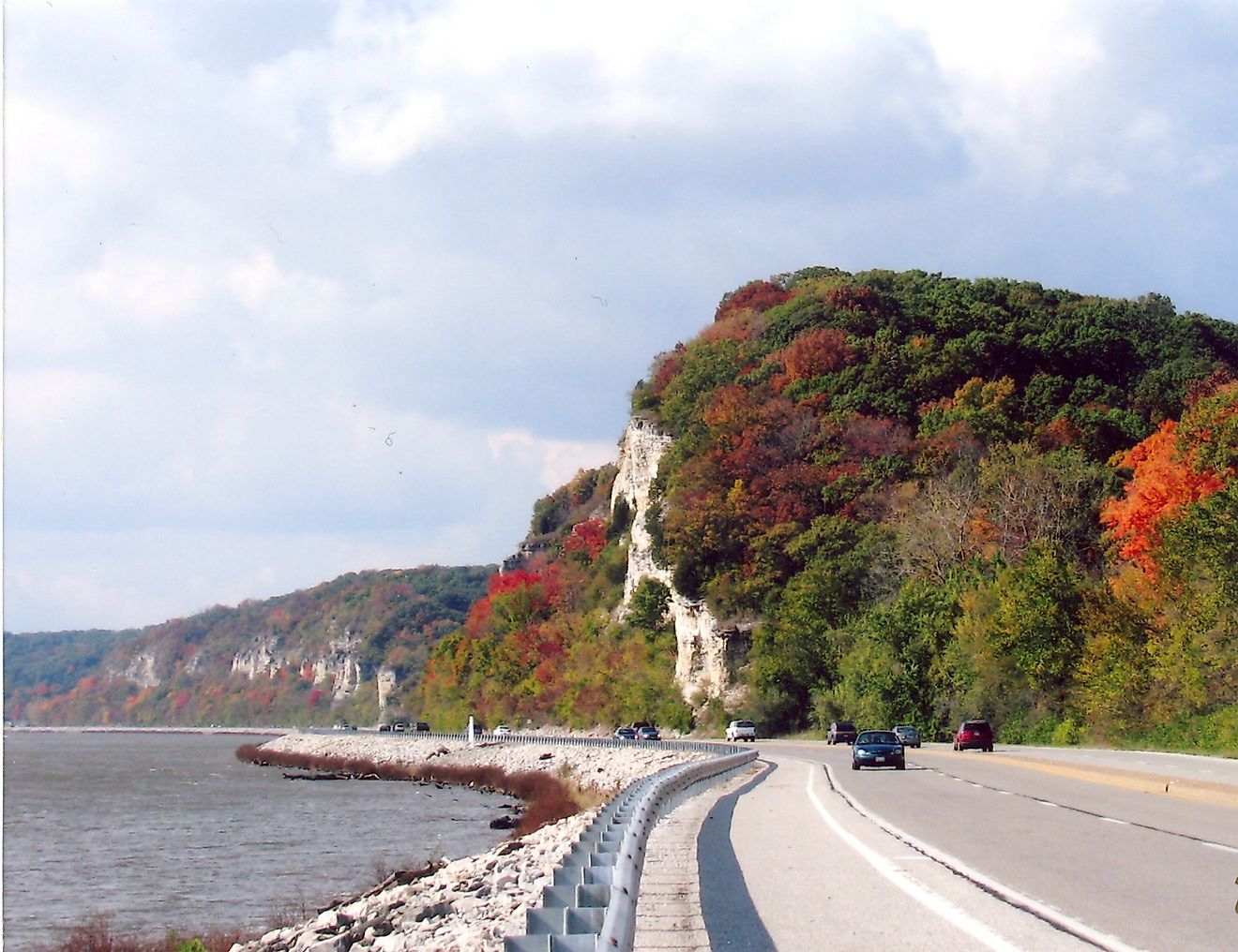 Beautiful fall colors at the meeting of the Mississippi and Illinois Rivers in Illinois.