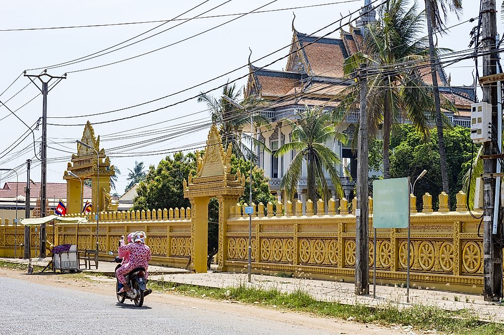 A typical street in Kratié.