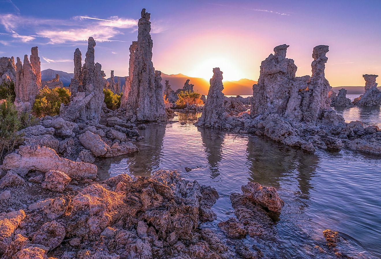 Tufa Towers at sunrise, Mono Lake, California.