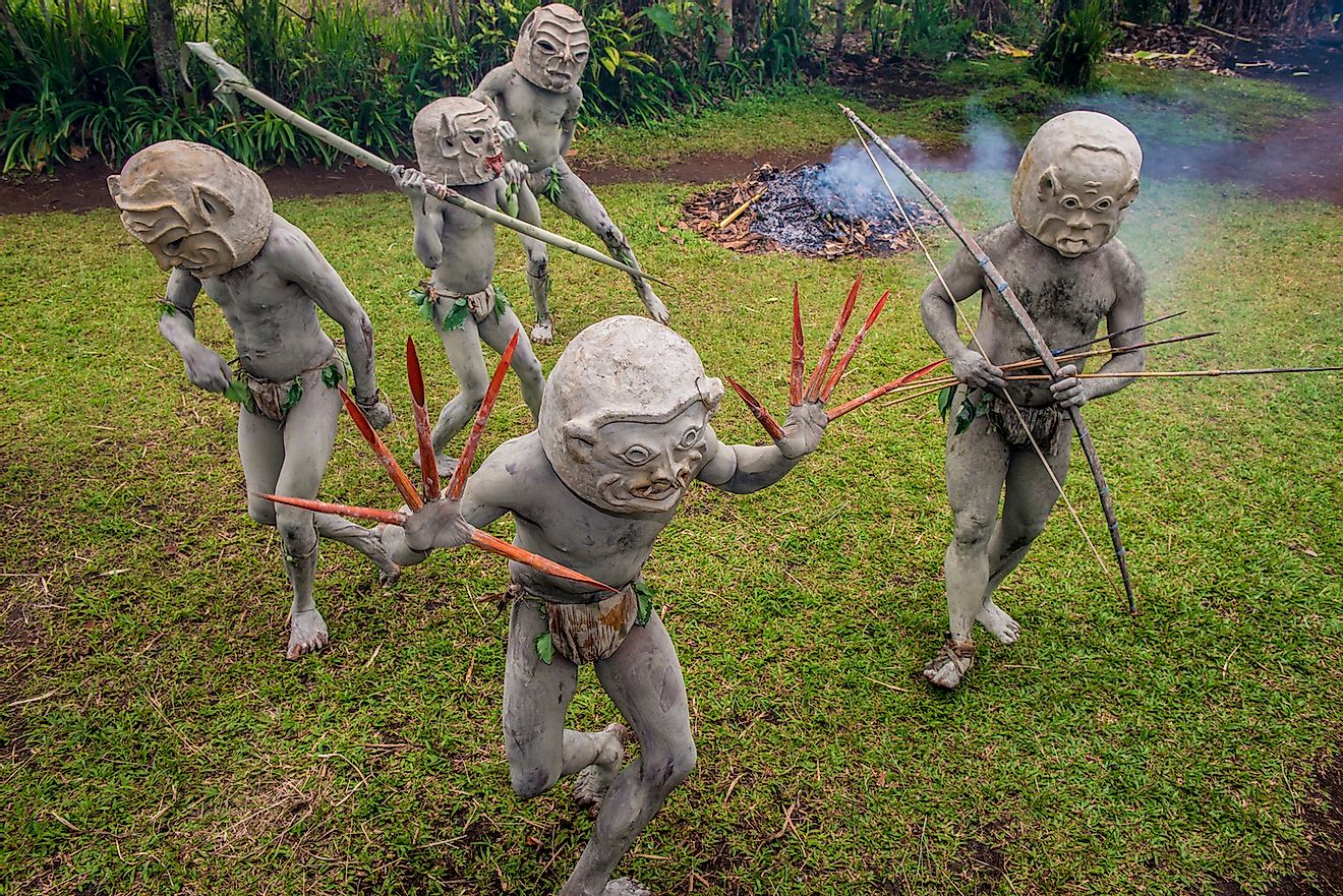 Asaro mud men Goroka Papua New Guinea. Image credit: Ron van der Stappen/Shutterstock.com