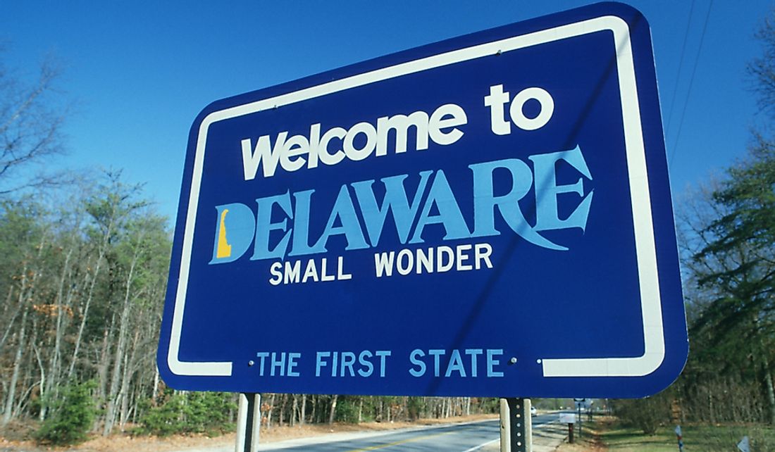 Welcome sign at the Delaware border.