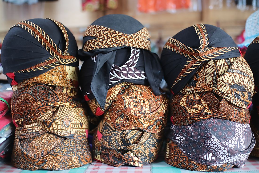 Indonesian traditional clothing deals online store