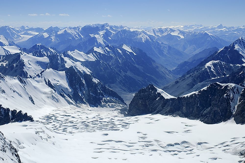 Kyrgyzstan owes much of its natural beauty to its mountainous landscape. 